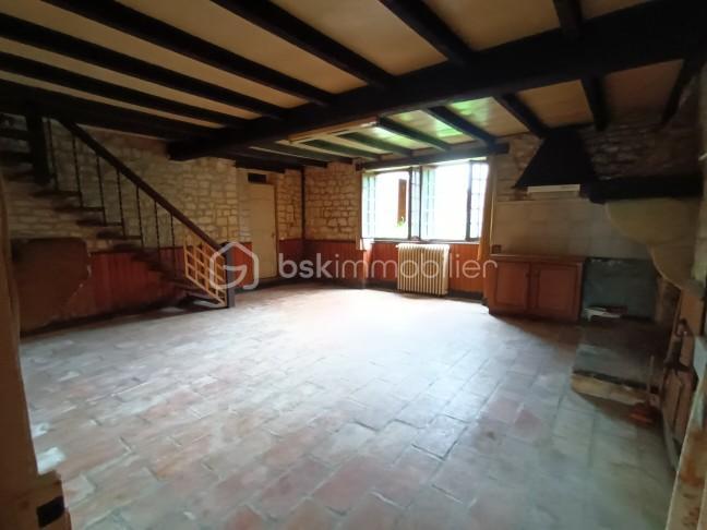 Corps de ferme - 379 m² - 14 pièces