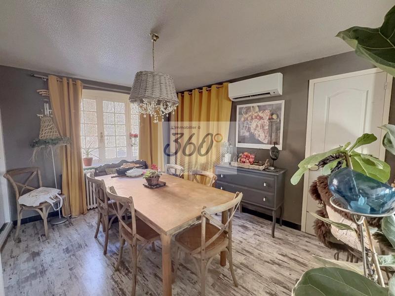 Appartement - 150 m² - 4 pièces