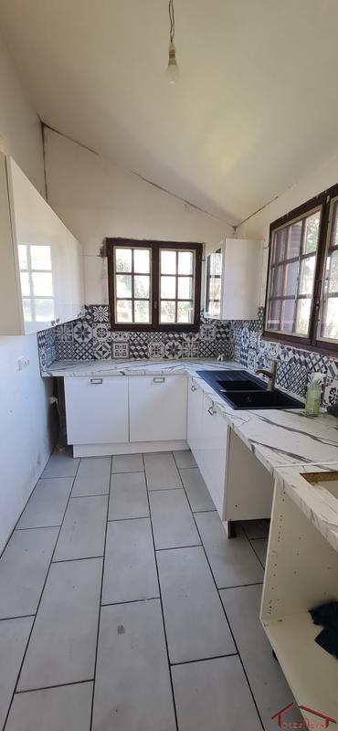 Maison - 90 m² - 5 pièces