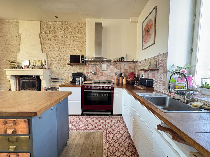 Maison - 161 m² - 5 pièces