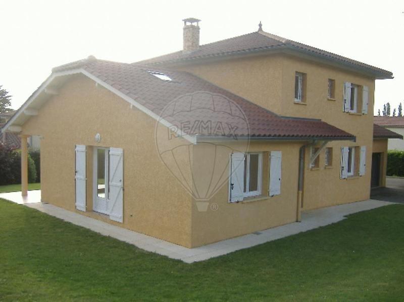 Maison - 147 m² - 6 pièces