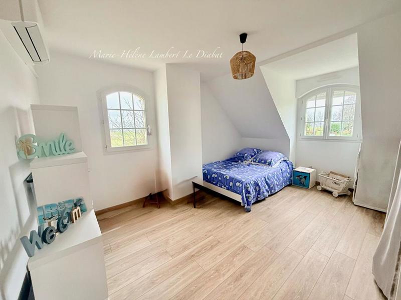 Maison - 150 m² - 7 pièces