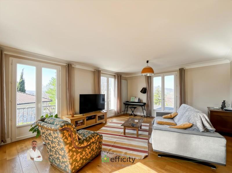 Villa - 150 m² - 6 pièces