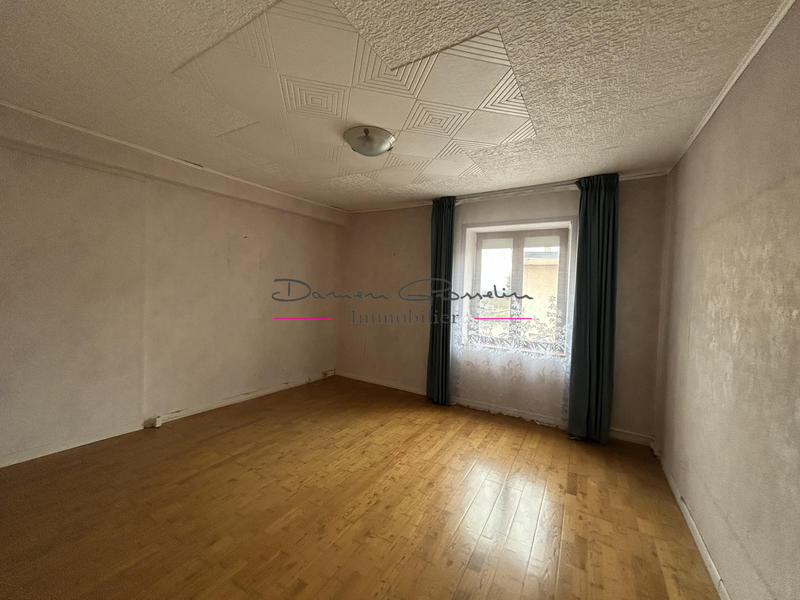 Maison - 115 m² - 7 pièces