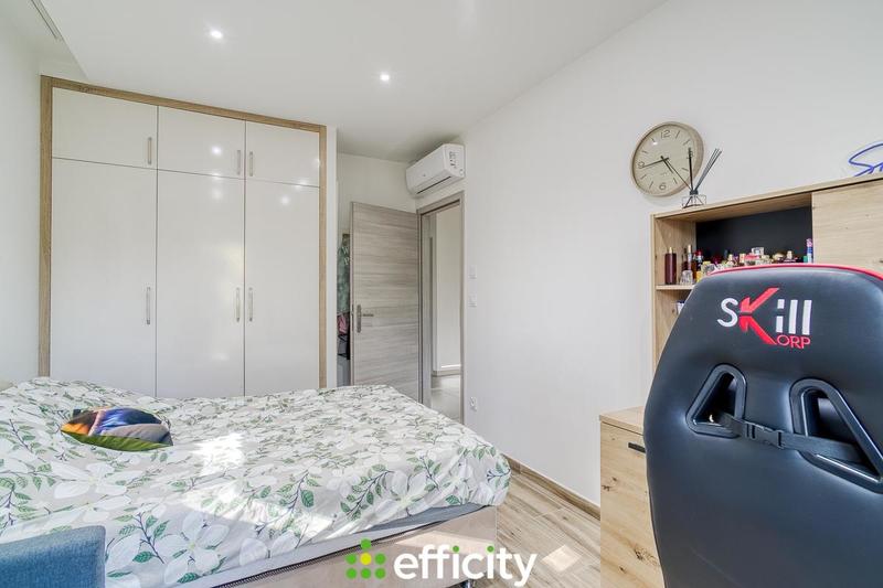 Villa - 140 m² - 5 pièces