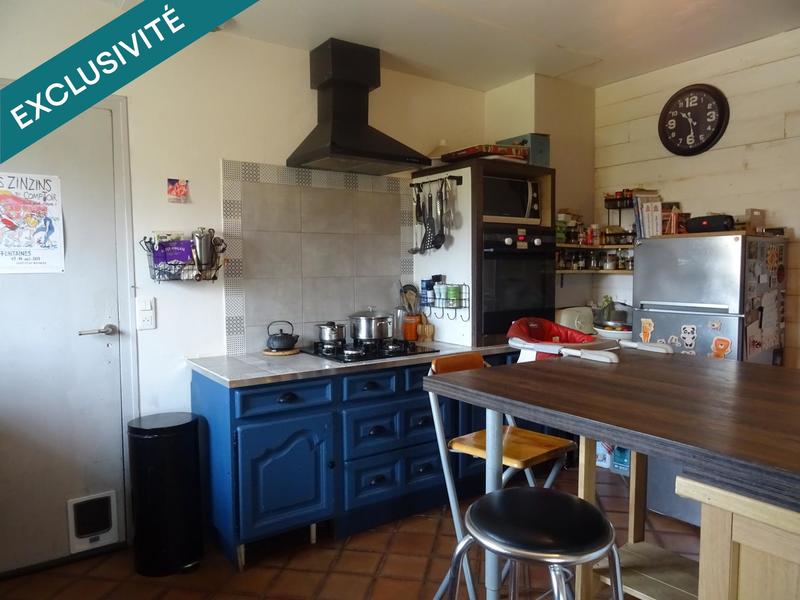 Maison - 196 m² - 8 pièces