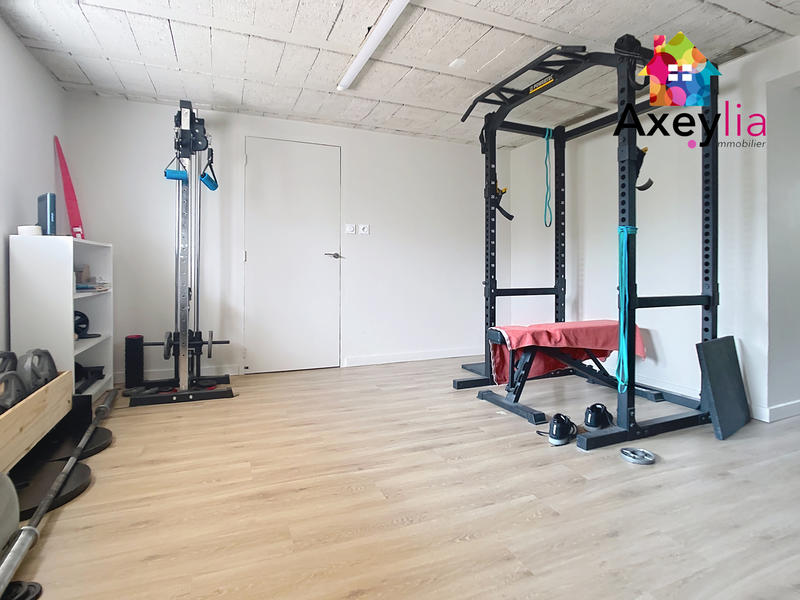 Maison - 135 m² - 7 pièces