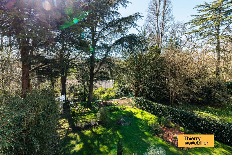 Maison - 190 m² - 7 pièces