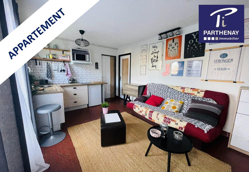 Propriété - 203 m² - 9 pièces