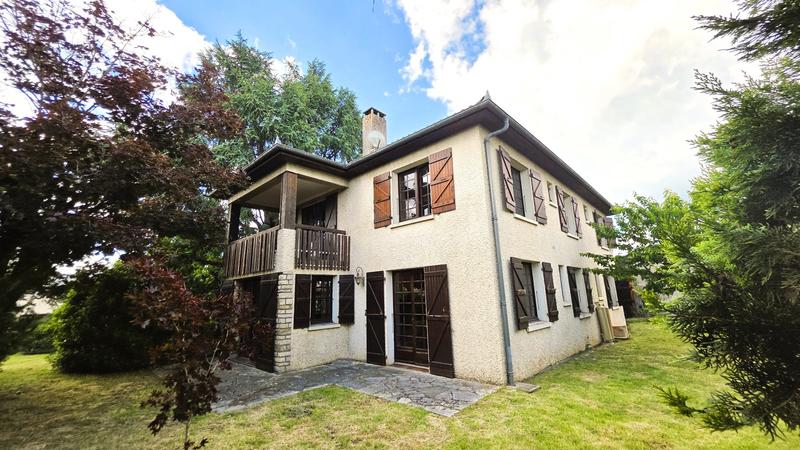 Maison bourgeoise - 215 m² - 8 pièces