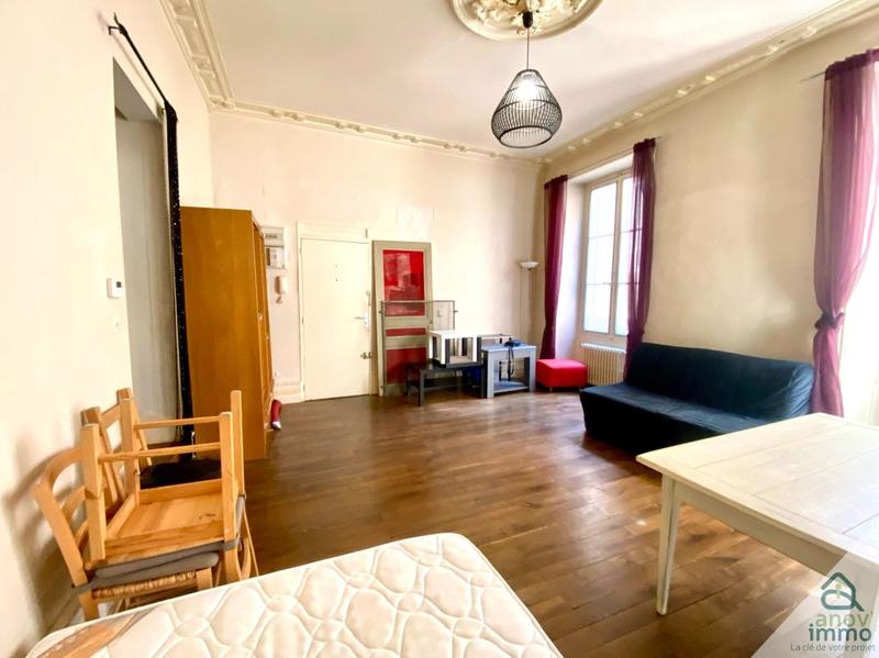 Studio - 36 m² - 1 pièce