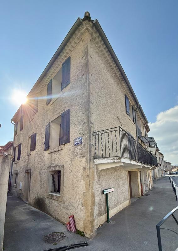 Maison de village - 100 m² - 4 pièces