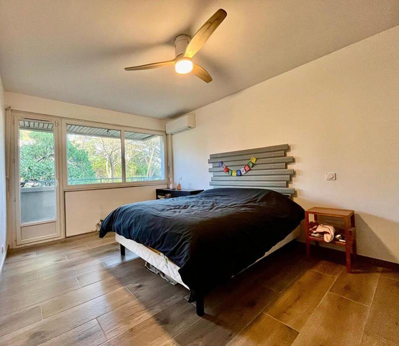 Appartement - 98 m² - 4 pièces