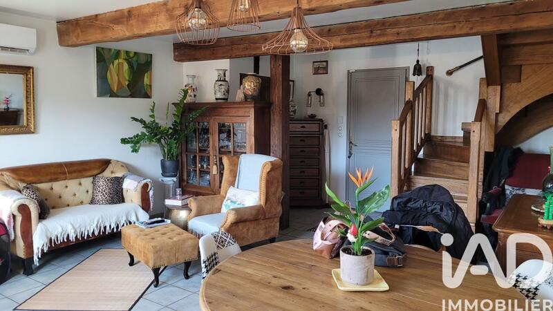 Maison - 90 m² - 4 pièces