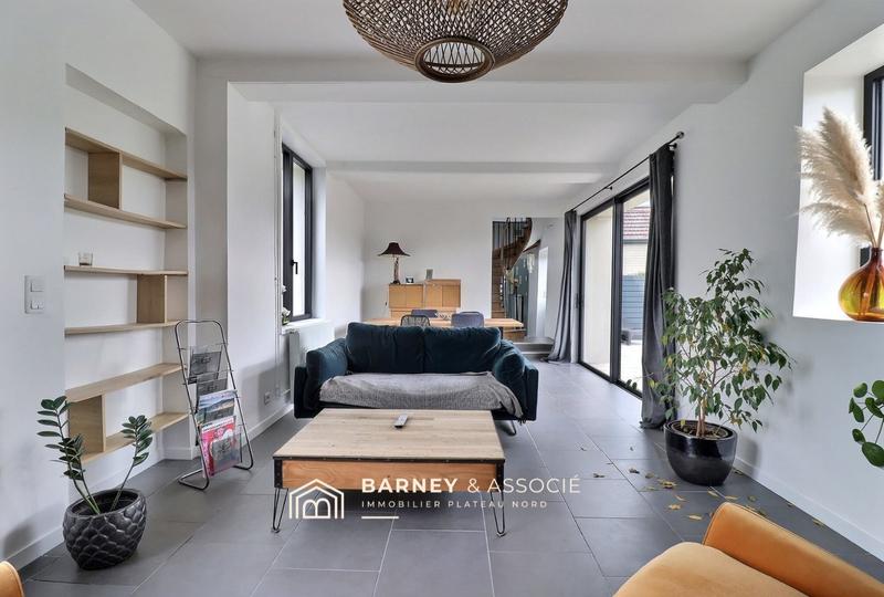 Maison - 124 m² - 6 pièces