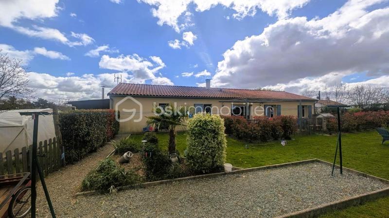 Pavillon - 120 m² - 6 pièces