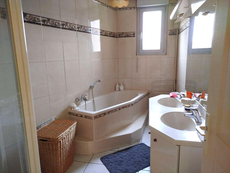 Appartement - 117 m² - 4 pièces