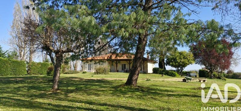 Maison - 160 m² - 7 pièces