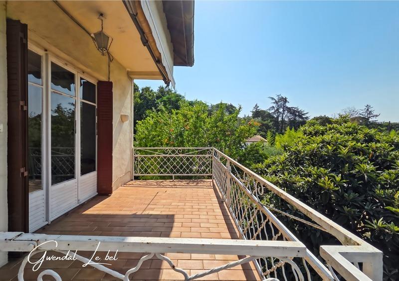 Maison - 161 m² - 5 pièces