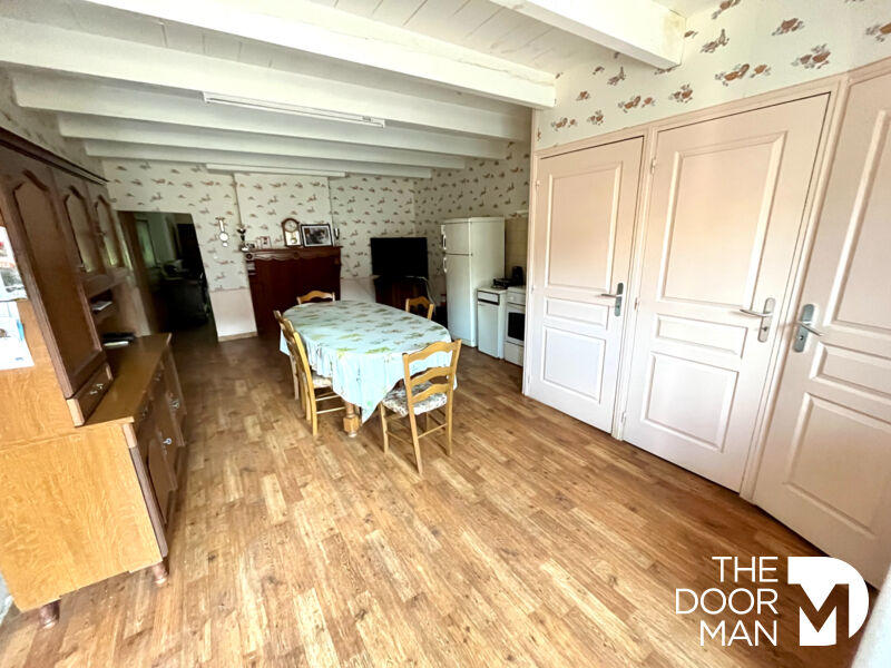 Maison - 98 m² - 4 pièces