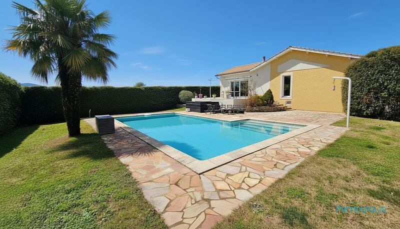 Maison - 137 m² - 6 pièces