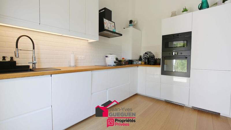 Maison - 93 m² - 4 pièces