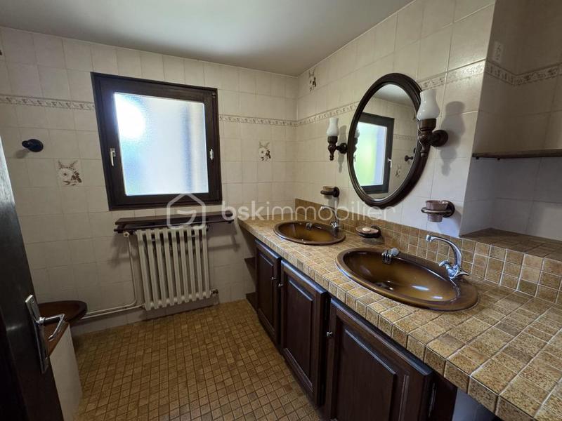 Maison - 152 m² - 6 pièces