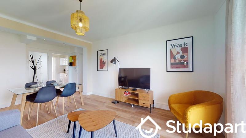 Chambre - 11 m² - 1 pièce