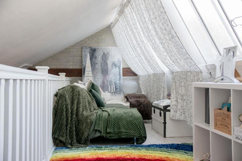 Loft - 199 m² - 6 pièces