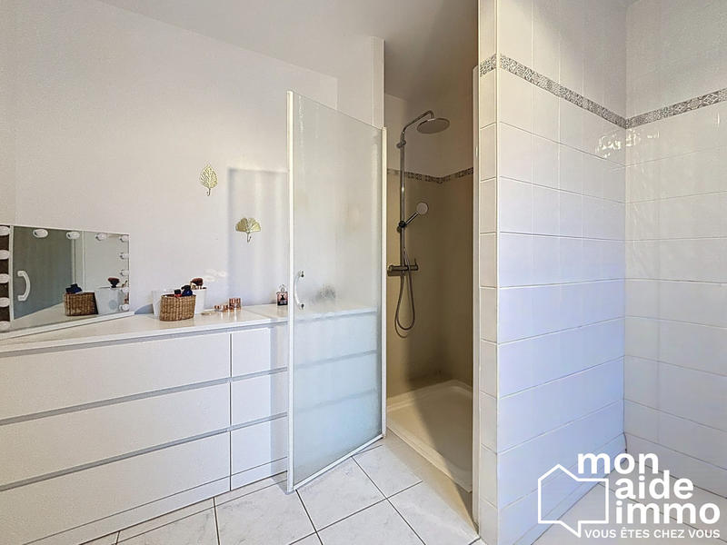 Maison - 160 m² - 5 pièces