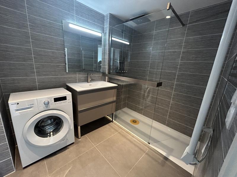 Appartement sur toit - 80 m² - 4 pièces