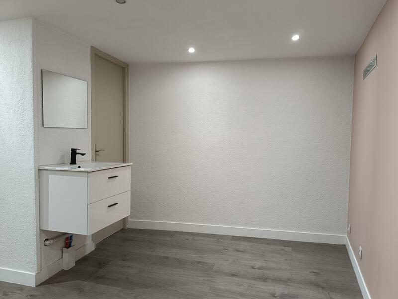 Local commercial - 26 m² - 2 pièces