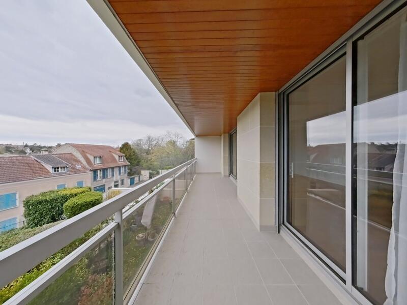 Appartement - 101 m² - 5 pièces