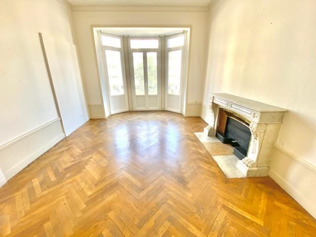 Appartement - 128 m² - 4 pièces