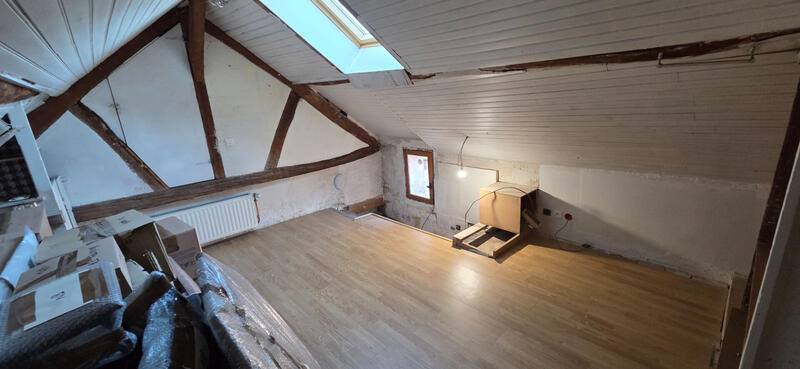 Maison - 97 m² - 5 pièces