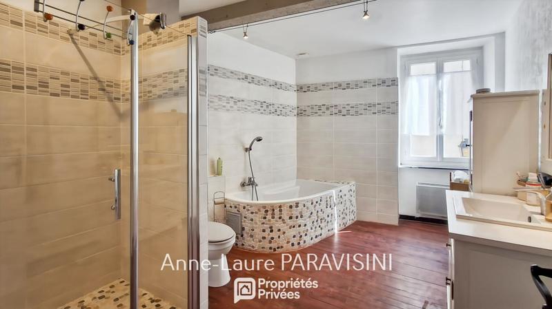 Maison - 164 m² - 5 pièces