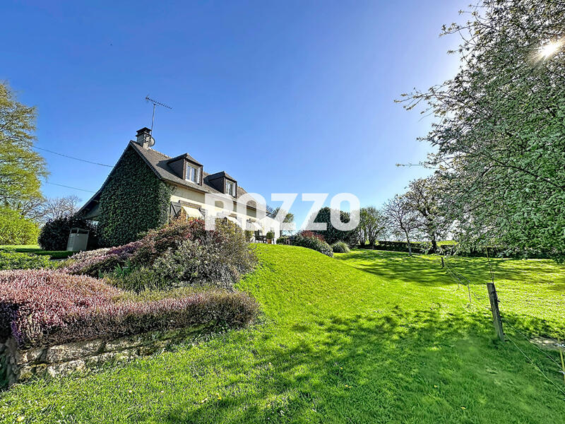 Maison - 138 m² - 4 pièces