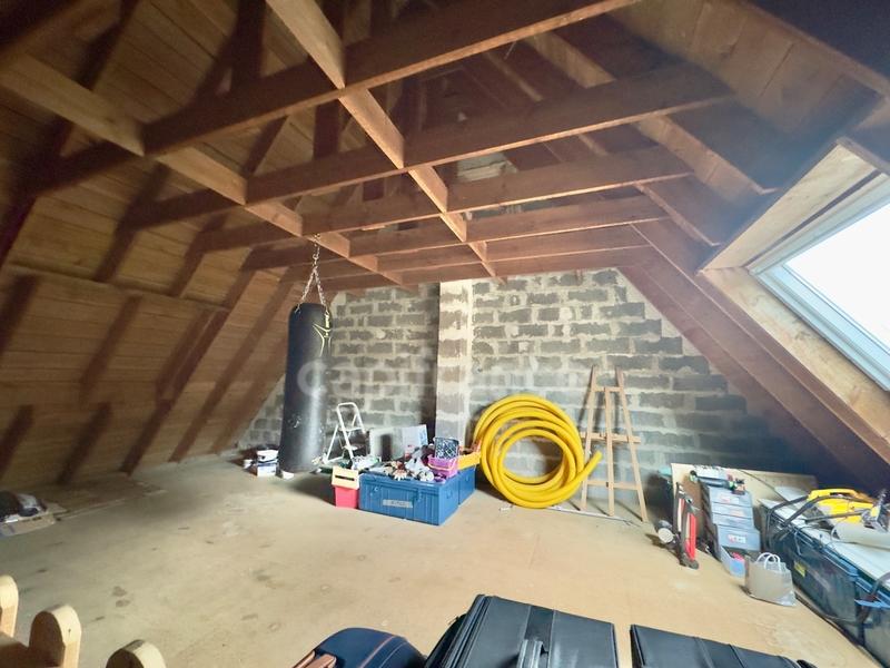 Maison - 176 m² - 7 pièces