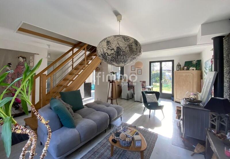 Maison - 116 m² - 6 pièces