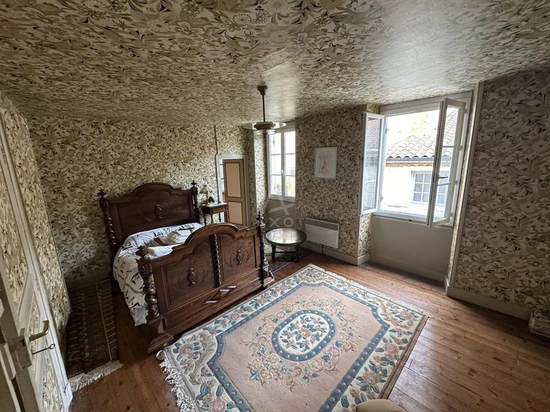 Maison de village - 8 pièces