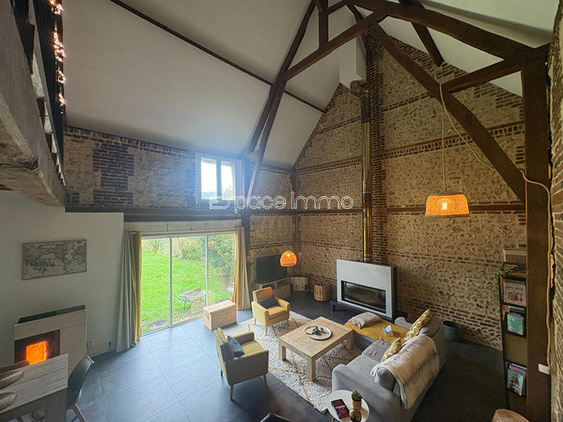 Maison - 233 m² - 6 pièces