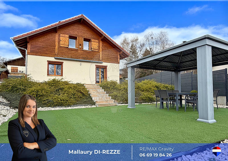 Maison - 108 m² - 5 pièces