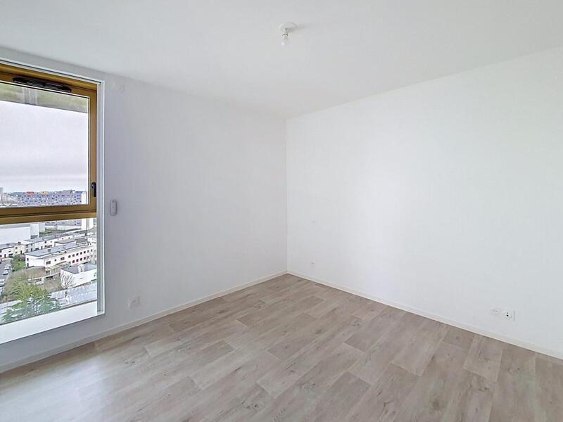 Duplex - 114 m² - 5 pièces