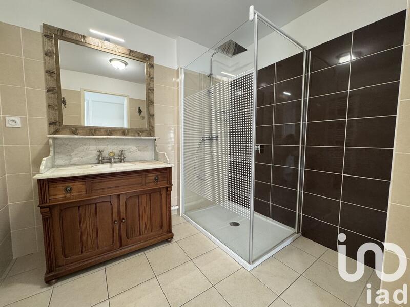 Appartement - 90 m² - 4 pièces