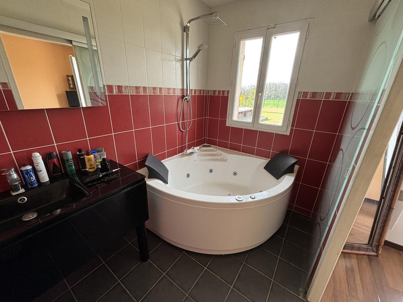 Maison - 131 m² - 6 pièces