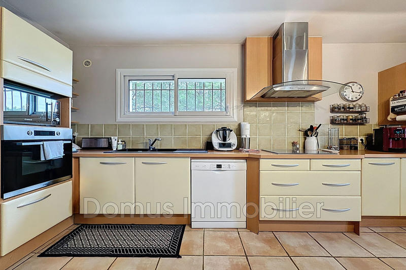 Maison - 184 m² - 7 pièces