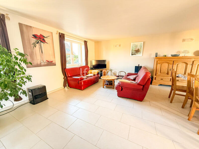 Maison - 175 m² - 8 pièces