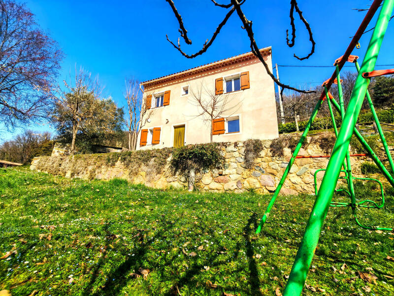 Maison - 61 m² - 3 pièces