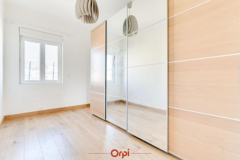 Appartement - 77 m² - 4 pièces