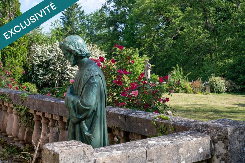 Château - 337 m² - 10 pièces